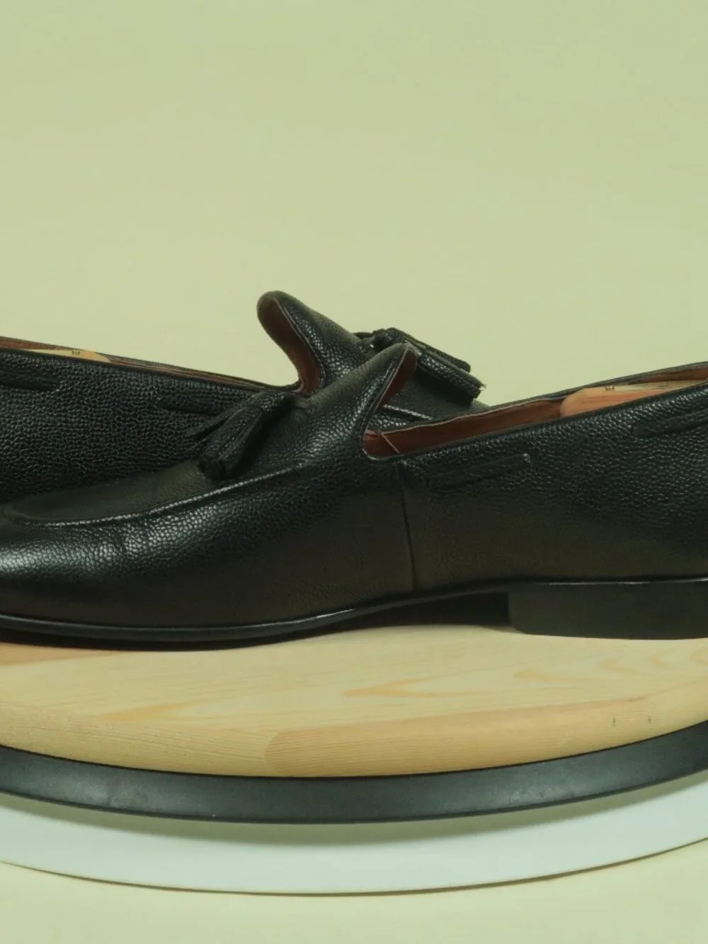 Allen Edmonds Presley Tassel Loafers Shoes Mens 13D Black Pebble Grain Leather